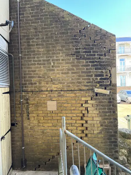 T-wall